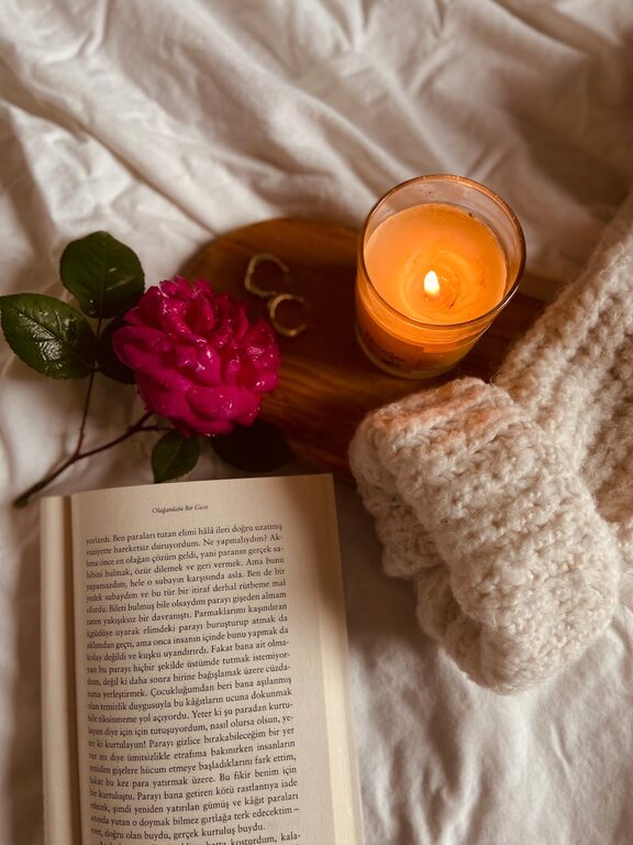 How to Create a Cozy Reading Corner at Home